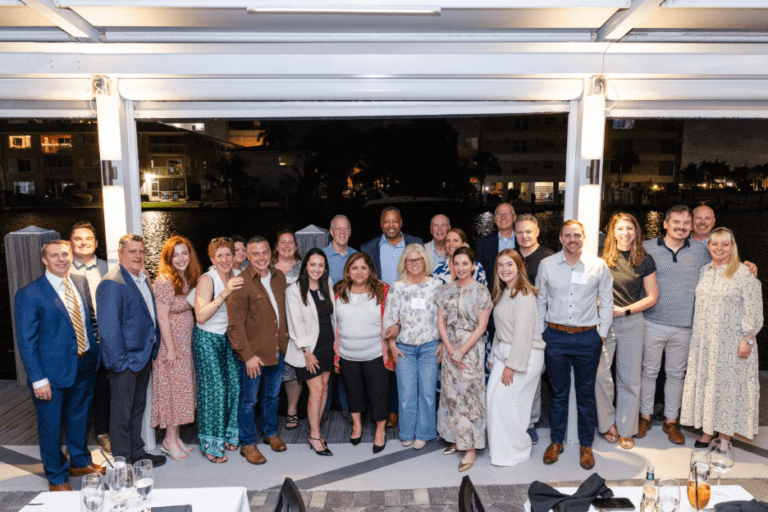 Welcome Dinner group shot 